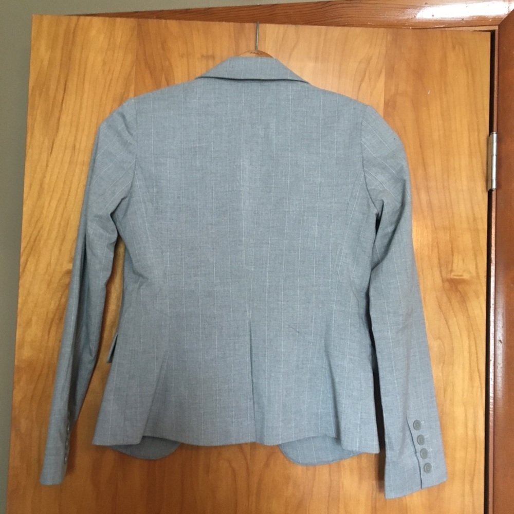 Gray Suit Jacket - Picture 4 of 8